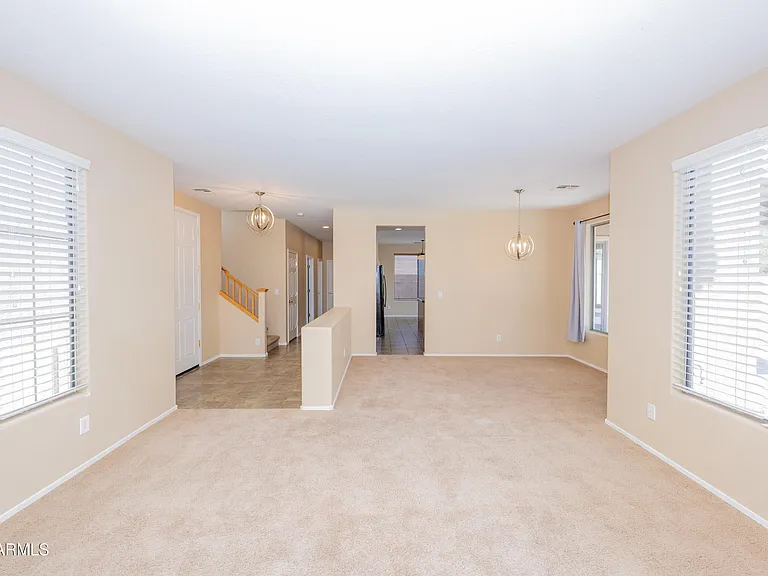 2023 W Shackleton Dr — Photo 4