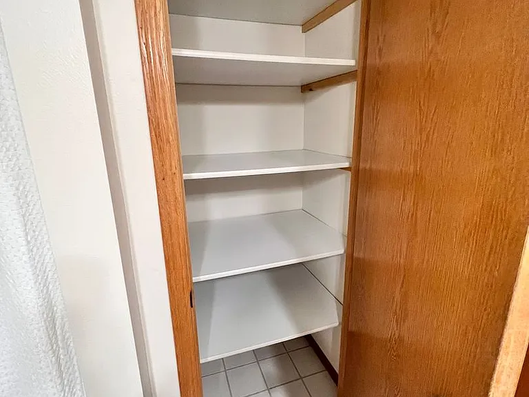 1339 Glenn Pl — Photo 11
