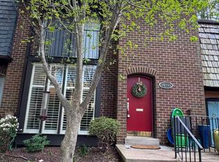 10753 Deborah Dr, Potomac, MD 20854