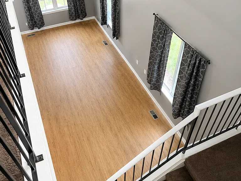22259 W Niagara Ct — Photo 2