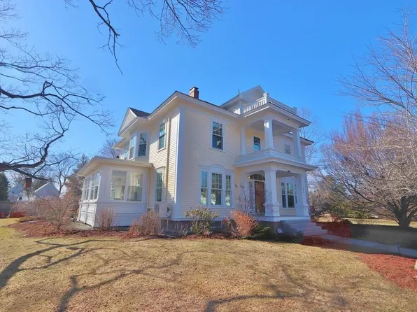 34 Bellevue Avenue, Bangor, ME 04401
