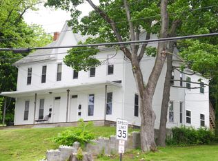 205 N Church St FLOOR 2, Waynesboro, PA 17268