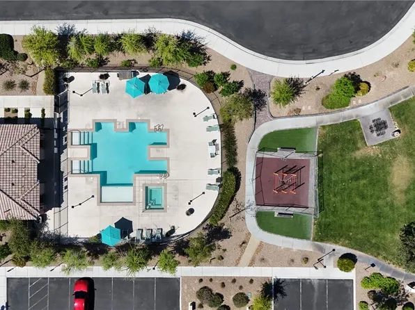 9221 Valley Betica Ave, Spring Valley, NV 89148