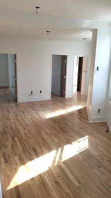 Rented by MCR Realty | media 11