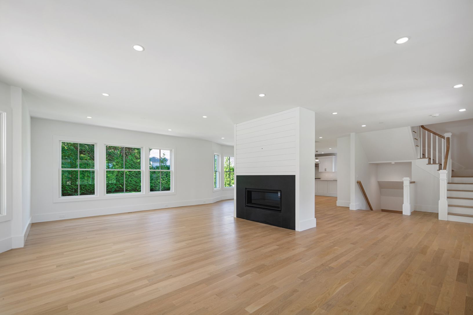 New Oak Floors Throughout 