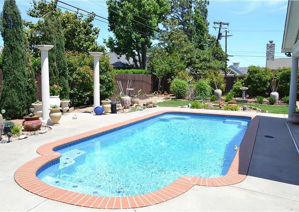 1st image of 2909 Middlesex Dr