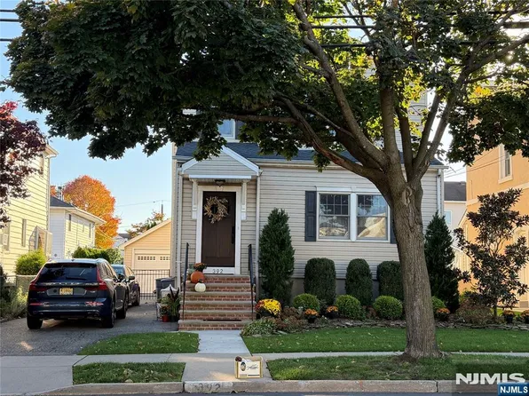392 Highland Avenue, Wood Ridge, NJ 07075