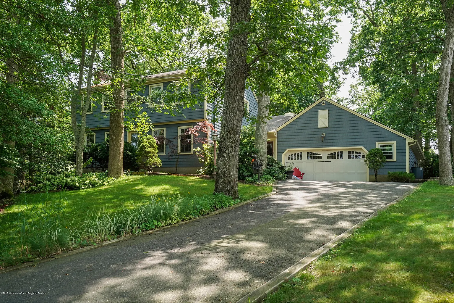 945 Birch Dr photo 1