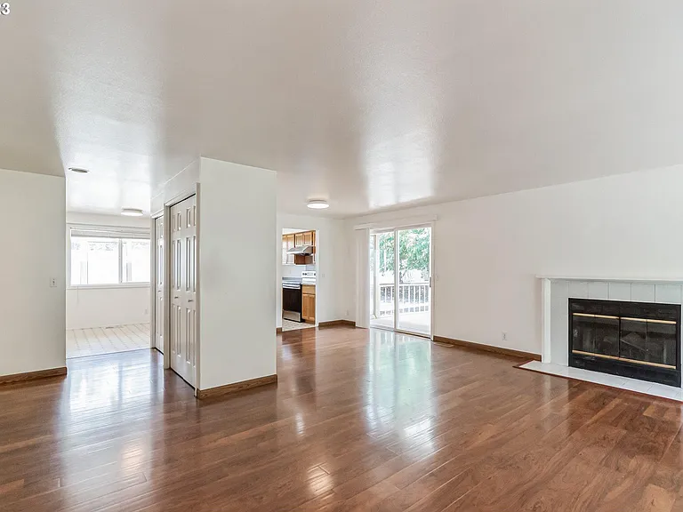 2345 Ironwood St — Photo 6