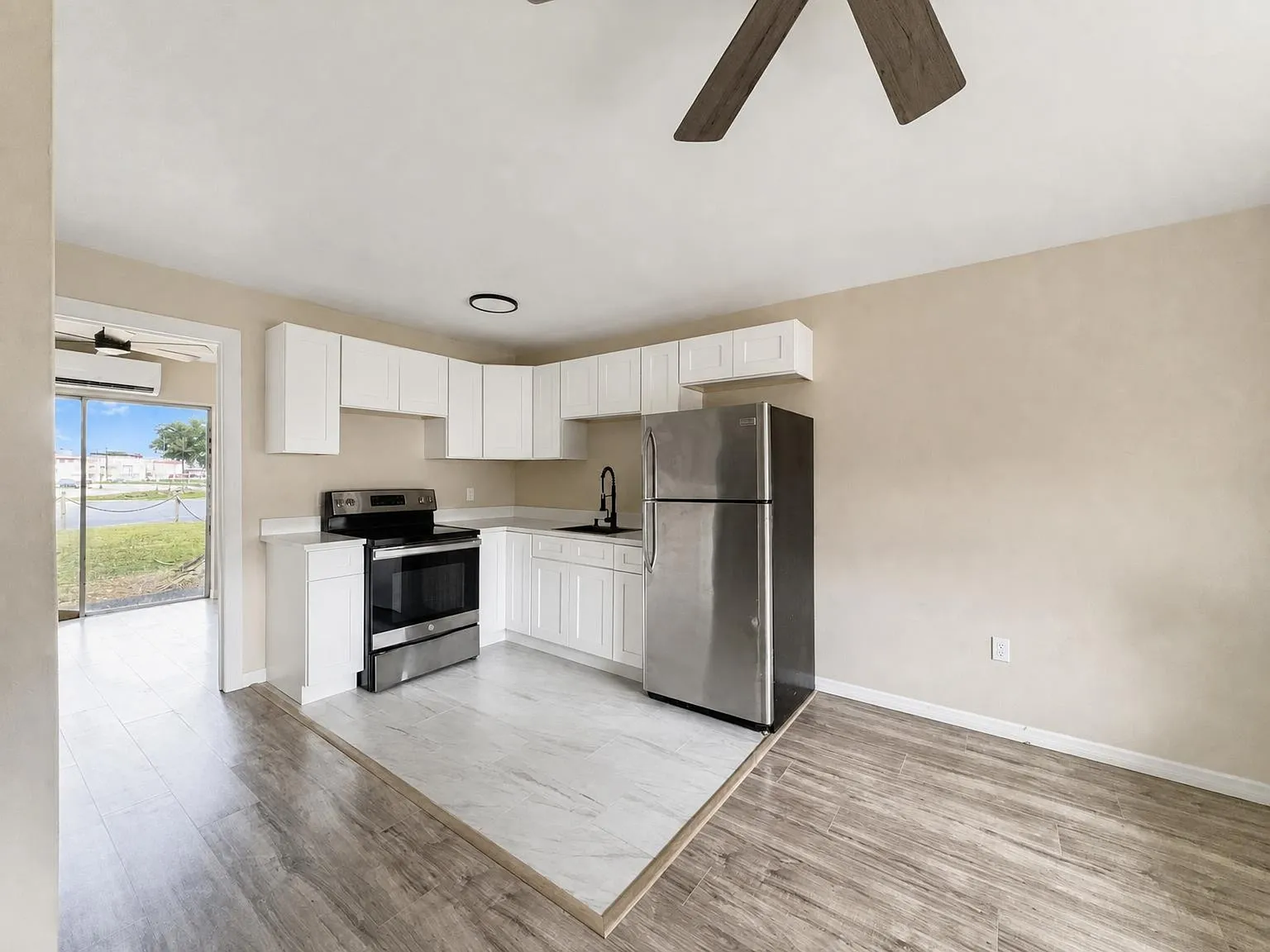 5633 Crissman Dr N Unit C3 - C3 — Photo 2