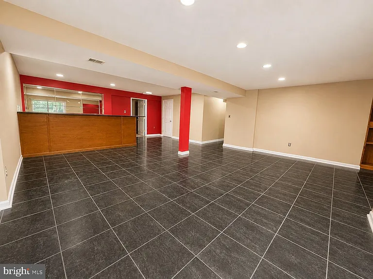 1107 Station Dr — Photo 16
