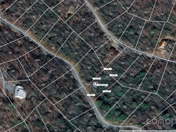 296 Poplar Dr, Banner Elk, NC 28604