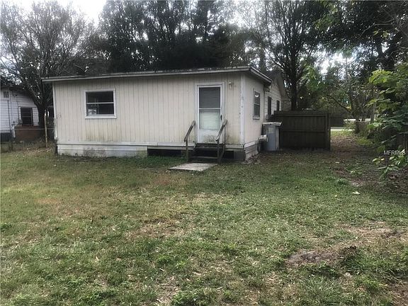 3rd image of 1802 E Navajo Ave