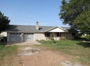 295 Tara, Inez, TX 77968