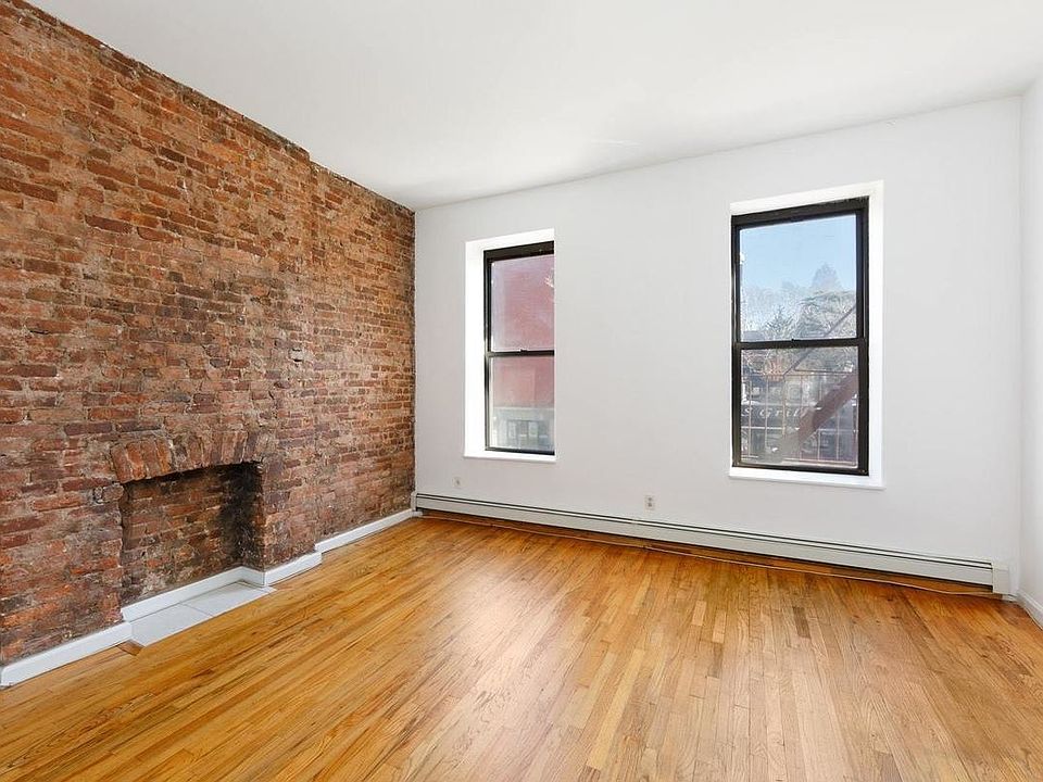 1st image of 160 7th Ave APT 1R