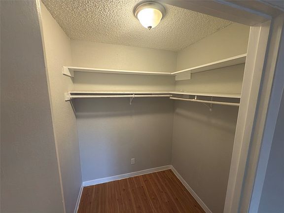 4th image of 115 Waller St #115A