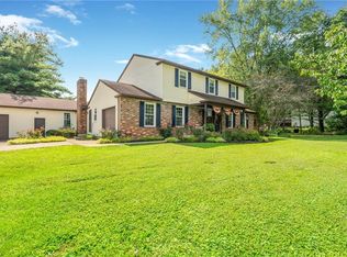 538 Baker Dr NW, Bolivar, OH 44612