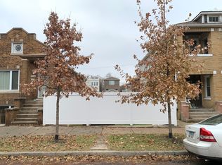 3350 S Union Ave, Chicago, IL 60616