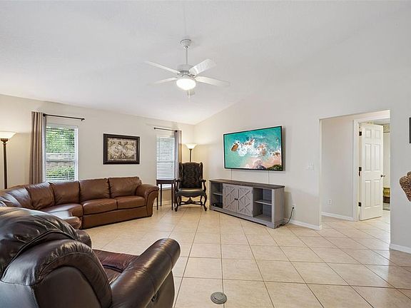 4th image of 21101 BRAVEHEART DRIVE
