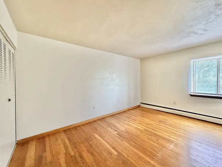 430 Harrison Ave #308 — Photo 5