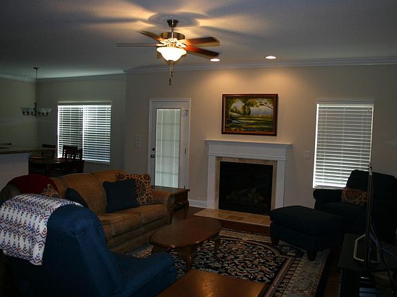 5th image of 2910 Oakwood Hills Ln