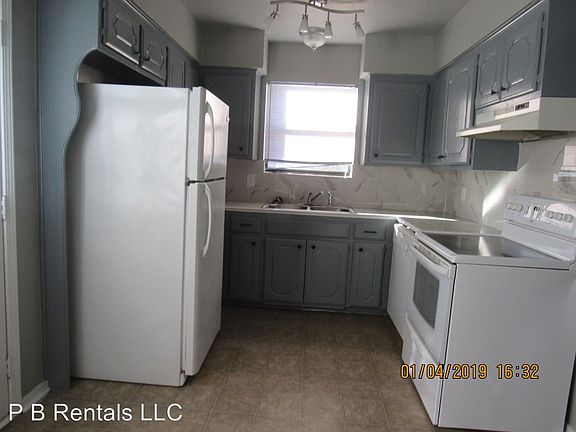 5th image of 910 NE Tortoise Dr APT 4