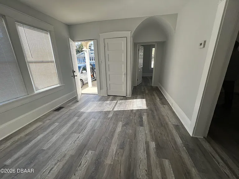 209 Taylor Ave #1 — Photo 2