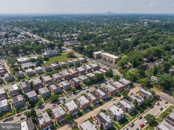 921 E Roumfort Rd, Philadelphia, PA 19150