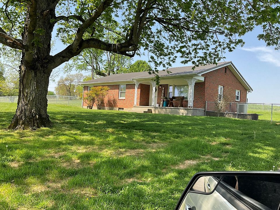1st image of 537 Lexington Dr