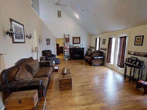 5th image of 2345 N County Road 600 E