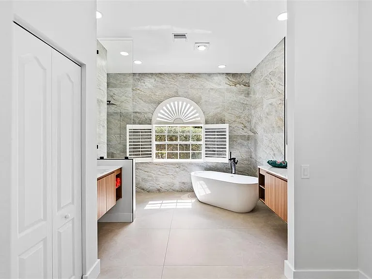 629 Sawgrass Bridge Rd — Photo 24