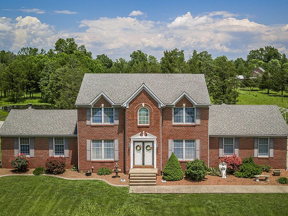 1st image of 607 Cundiff Ln