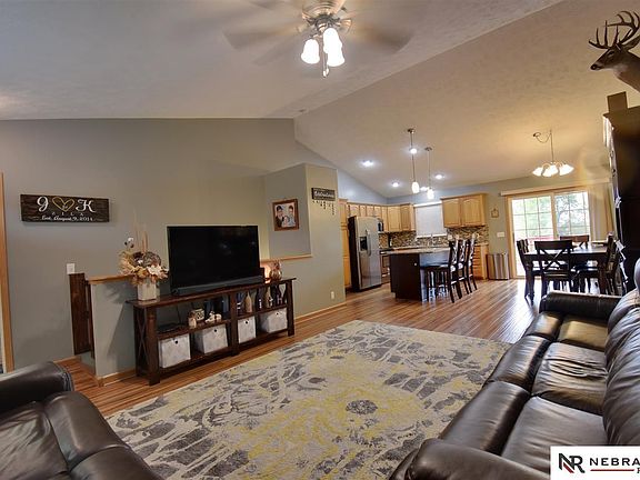 5th image of 4340 W Huntington Ave