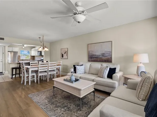 201 Quail Forest BLVD E #309, NAPLES, FL 34105