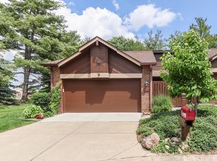 201 Brighton Ct, Greenwood, IN 46143