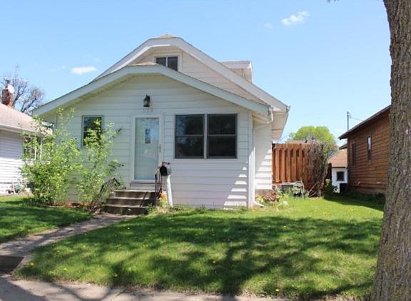 2nd image of 319 6th Ave S