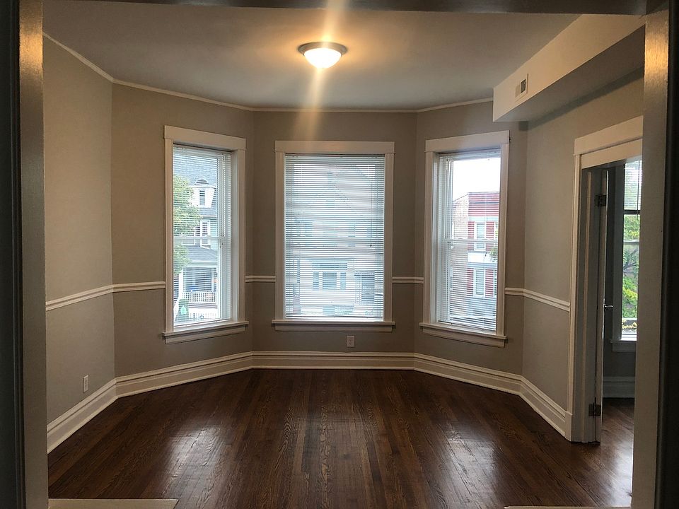 1st image of 7621 S Emerald Ave #2