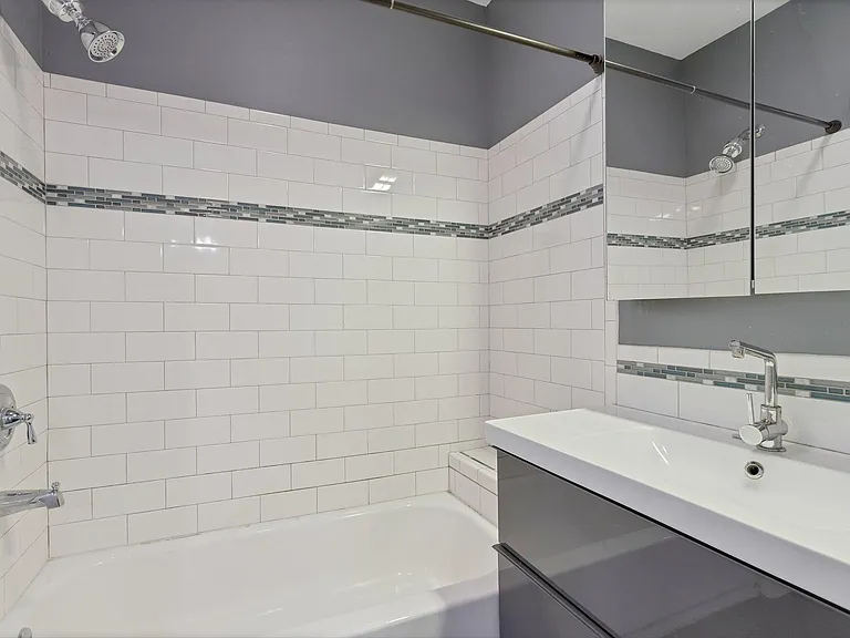 2511 W Caithness Pl — Photo 12