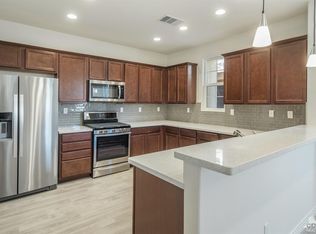 52390 Hawthorn Ct, La Quinta, CA 92253