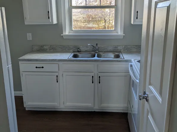 516 Smithfield Ave, Winchester, VA 22601