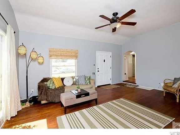 4th image of 130 S Seaward Ave