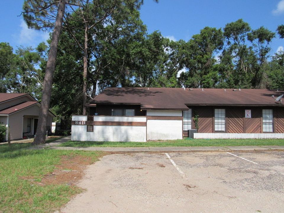 1st image of 8411 Country Walk Dr APT A