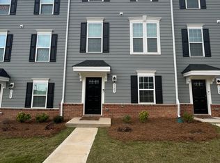 1105 May Apple Dr, Matthews, NC 28104