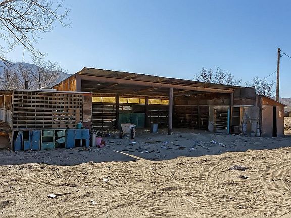 2nd image of 10284 Alamo Ave