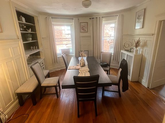 3rd image of 187 Winthrop Rd #2