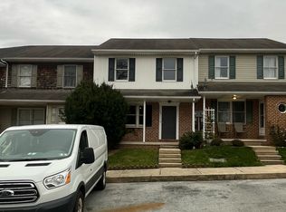 104 Millview Ct, Lebanon, PA 17042