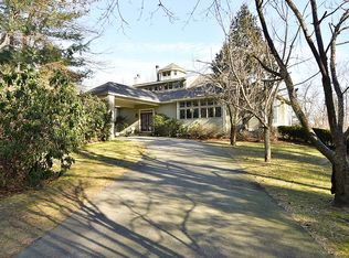 142 Old Quarry Rd, Glocester, RI 02857