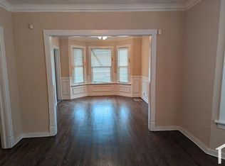 255 W 107th St, Chicago, IL 60628