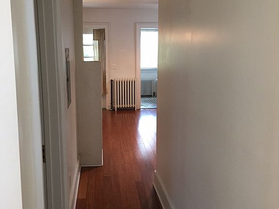 4th image of 13 Dana Ave #1