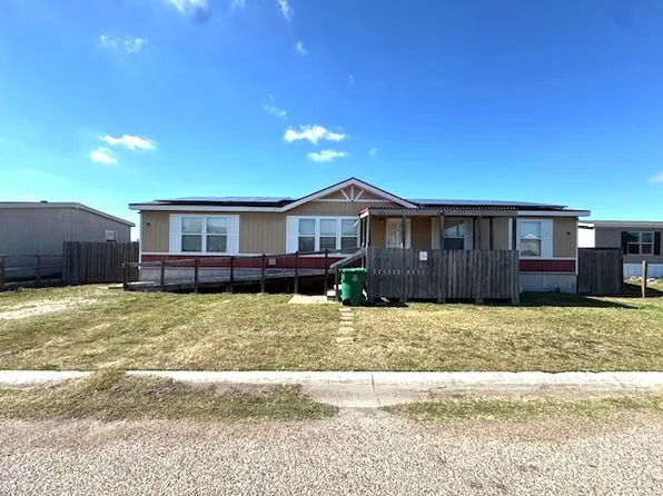 121 Tropical Breeze Ln, Aransas Pass, TX 78336